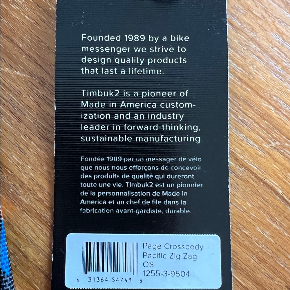 Timbuk2 Vibrant Page Crossbody Bag - Picture 2 of 5